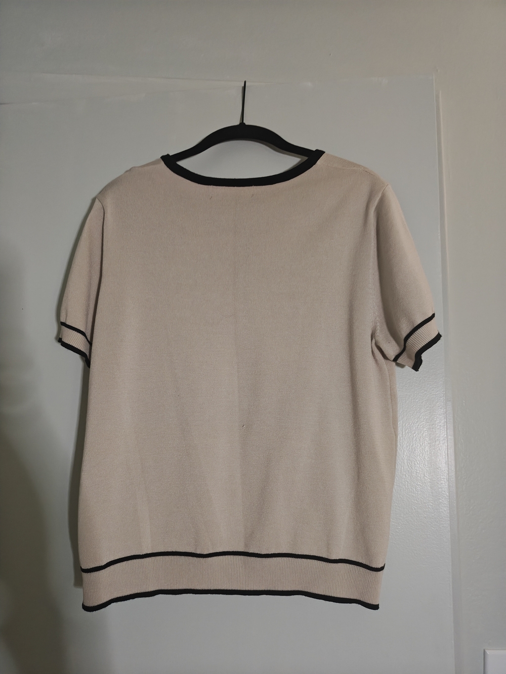 Grace Karin Beige Short Sleeve Cardigan with Black Trim - Picture 2 of 6